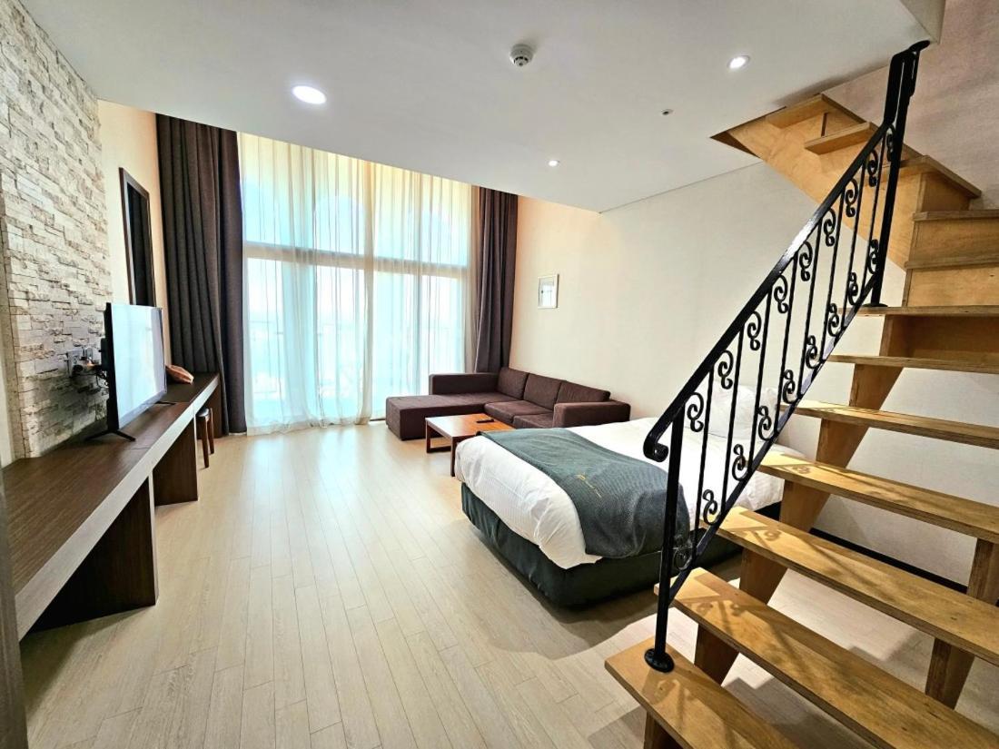 Hotel Thesoom Forest Yongin Bagian luar foto