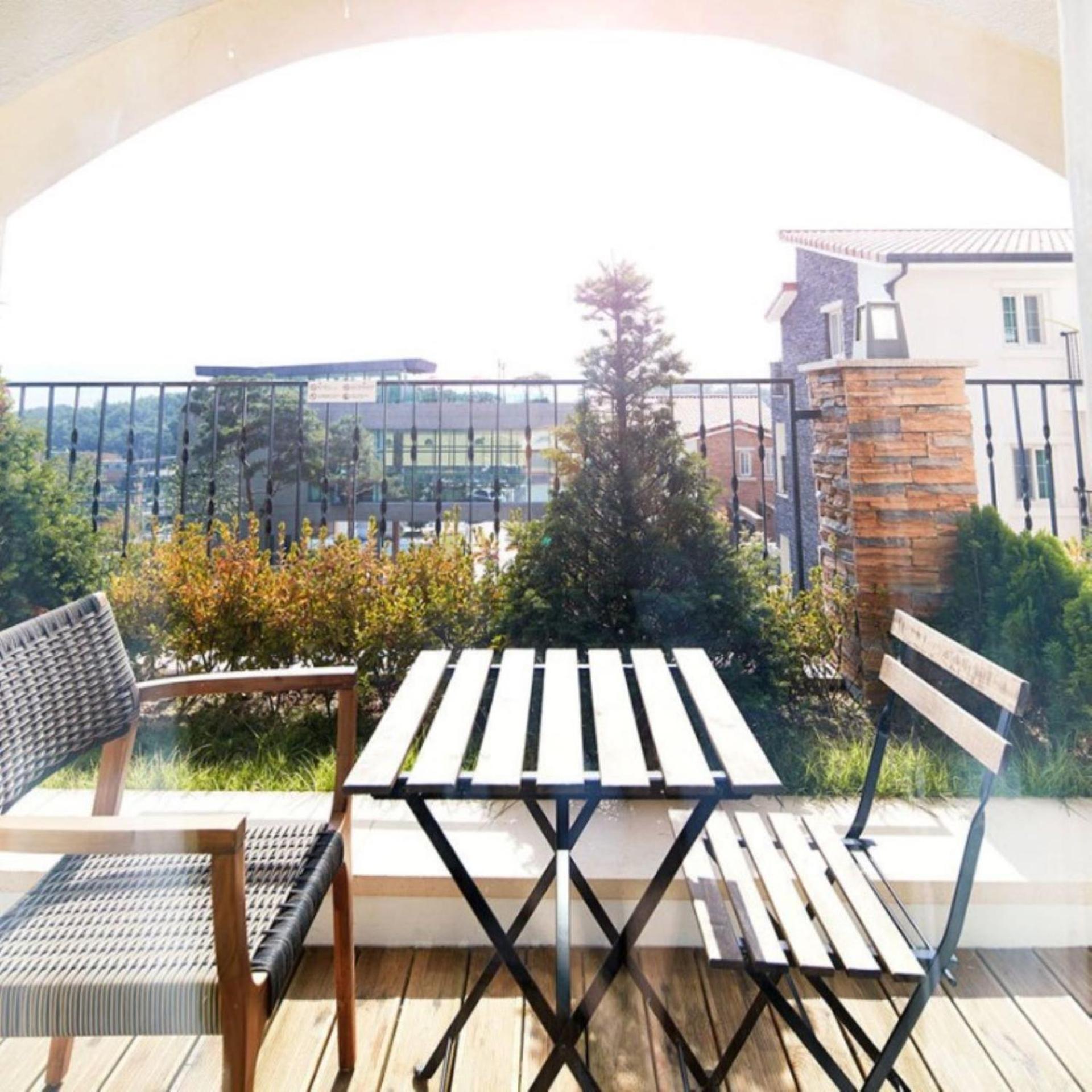 Hotel Thesoom Forest Yongin Bagian luar foto