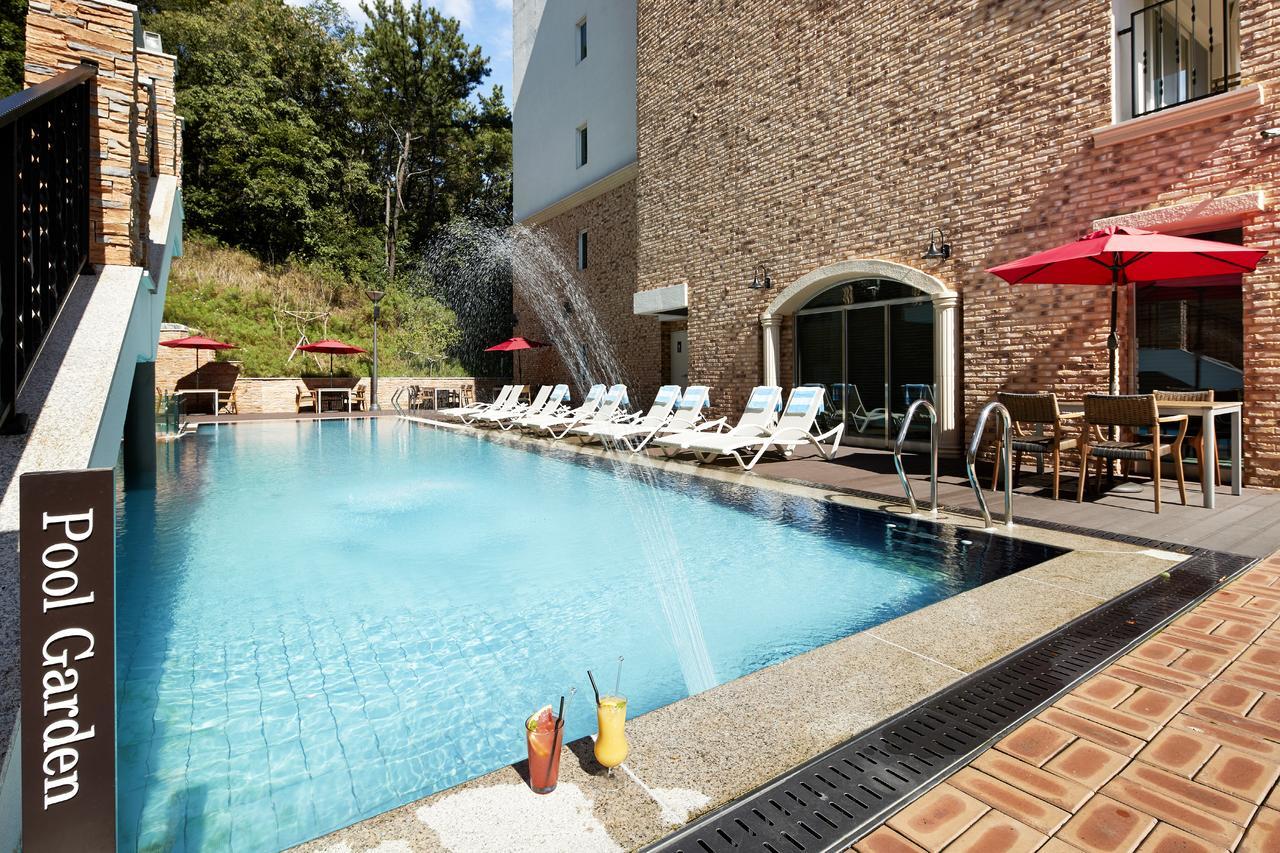 Hotel Thesoom Forest Yongin Bagian luar foto