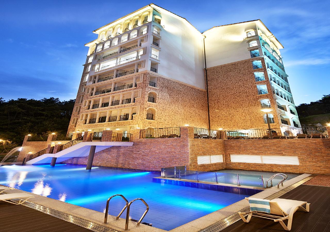 Hotel Thesoom Forest Yongin Bagian luar foto